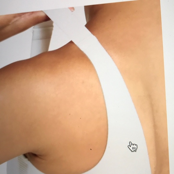 NWT Nike Alpha Women's High-Support Padded Adjustable Sports Bra - Picture 2 of 6